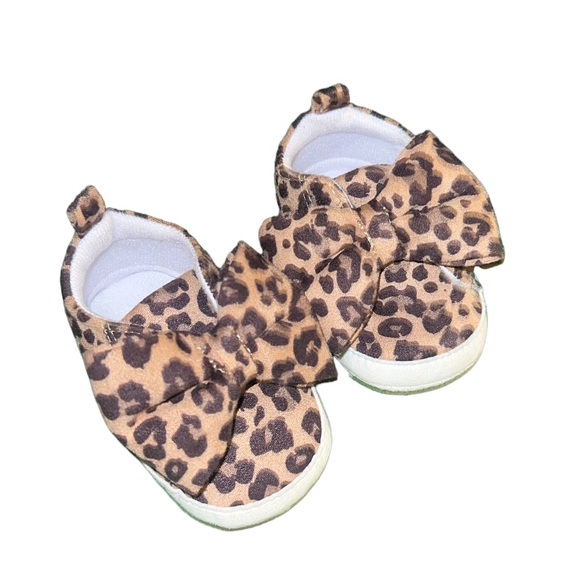 Baby shoes - Picture 2 of 3